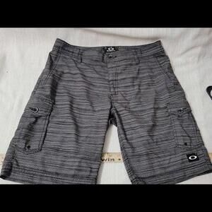 OAKLEY sz 34 Mens Hype Cargo Nylon Track Shorts b12